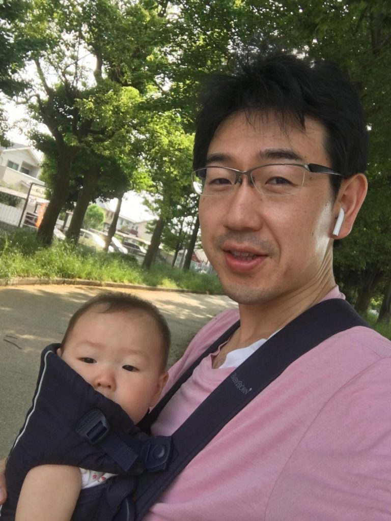 毎朝の、パパとの散歩