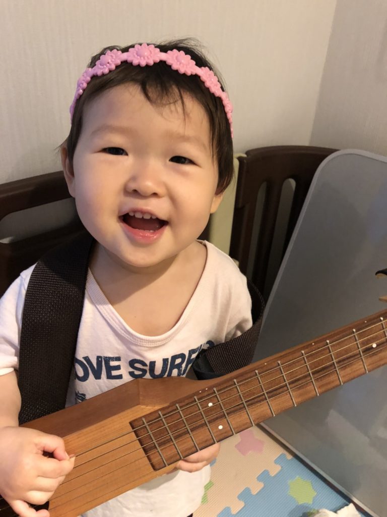 どうやら、歌って踊れるアイドルになるらしい