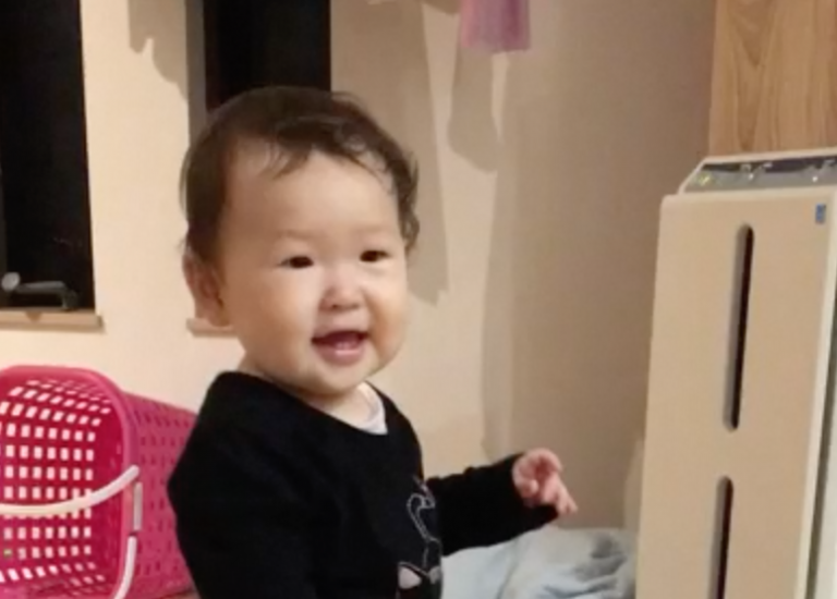 ねねちゃんが歩いたぞ。
