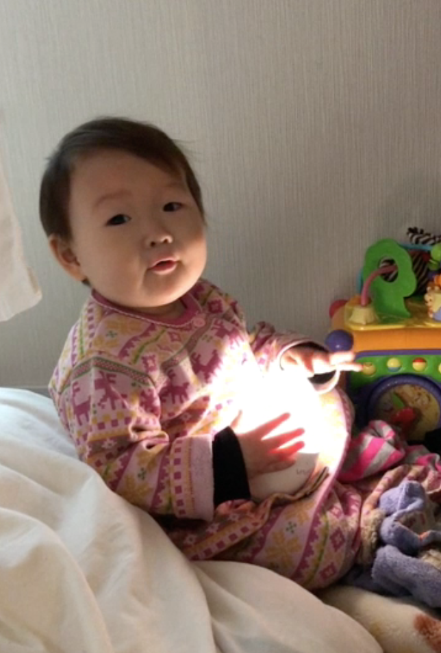 タマゴ型LEDライトを意のままに操る